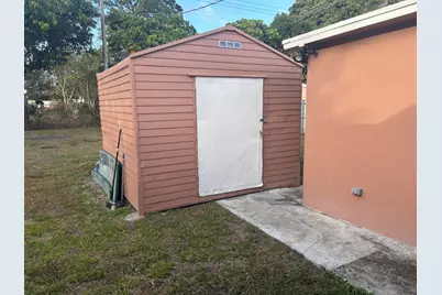 4369 State Drive, West Palm Beach, FL 33406 - Photo 19