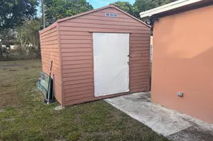 4369 State Dr, West Palm Beach, FL 33406 - Photo 19