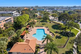 10217 Brookville Ln, Boca Raton, FL 33428 - Photo 23