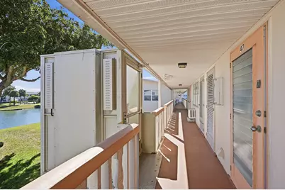 47 Berkshire B Crescent #B, West Palm Beach, FL 33417 - Photo 15