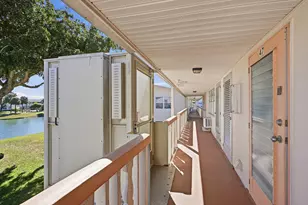 47 Berkshire B Crescent, West Palm Beach, FL 33417 - Photo 15