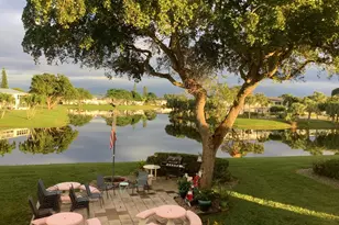 47 Berkshire B Crescent, West Palm Beach, FL 33417 - Photo 23