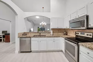 8591 Logia Cir, Boynton Beach, FL 33472 - Photo 13