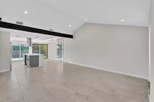 8316 Huntsman Pl, Boca Raton, FL 33433 - Photo 9