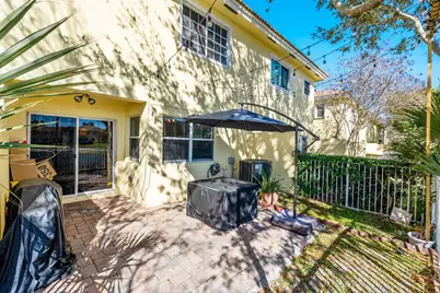 948 Imperial Lake Road, West Palm Beach, FL 33413 - Photo 37