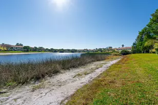 948 Imperial Lake Rd, West Palm Beach, FL 33413 - Photo 43