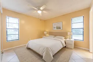 7370 Sunny Hills Terrace, Lake Worth, FL 33462 - Photo 11