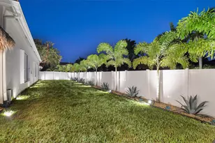 6405 Shadow Creek Village Circle E, Lake Worth, FL 33463 - Photo 9