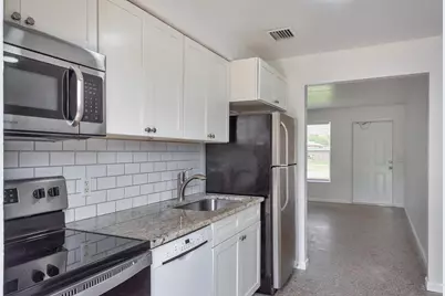 4882 Jefferson Road, Delray Beach, FL 33445 - Photo 9