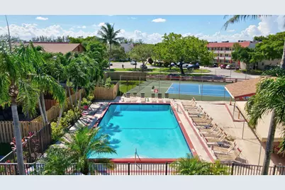 2751 E Sunrise Lakes Drive #204, Sunrise, FL 33322 - Photo 23