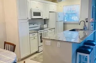 910 S South Dr, Delray Beach, FL 33445 - Photo 7