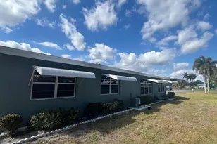 910 S South Dr, Delray Beach, FL 33445 - Photo 19