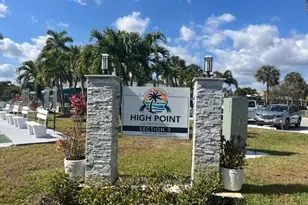 910 S South Dr, Delray Beach, FL 33445 - Photo 23