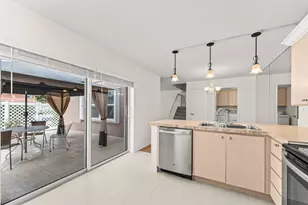 3136 Kingston Ct, West Palm Beach, FL 33409 - Photo 13