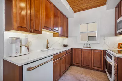 137 Edgewood Drive, West Palm Beach, FL 33405 - Photo 17