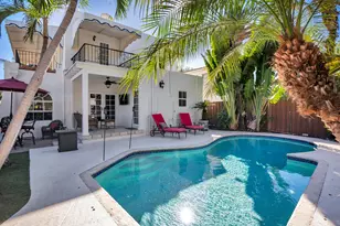 137 Edgewood Dr, West Palm Beach, FL 33405 - Photo 1