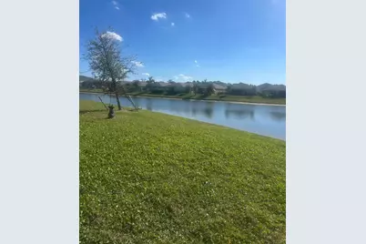 10958 SW Robbia Way, Port Saint Lucie, FL 34987 - Photo 5