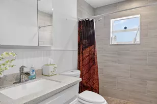 105 SW 9th St, Boynton Beach, FL 33426 - Photo 41