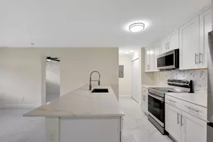 2016 Avenue S, Riviera Beach, FL 33404 - Photo 15