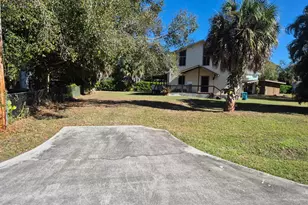 5516 Spruce Dr, Fort Pierce, FL 34982 - Photo 5