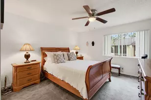 405 Pine Glen Ln, Greenacres, FL 33463 - Photo 17