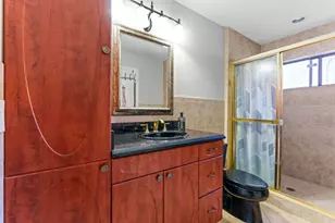 4236 Palm Bay Cir, West Palm Beach, FL 33406 - Photo 23