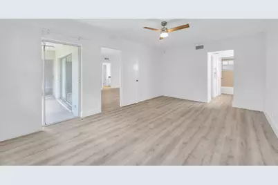 1250 Sugar Sands Boulevard, Riviera Beach, FL 33404 - Photo 9