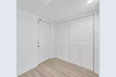 1250 Sugar Sands Boulevard, Riviera Beach, FL 33404 - Photo 3