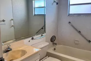 277 Seville L, Delray Beach, FL 33446 - Photo 9