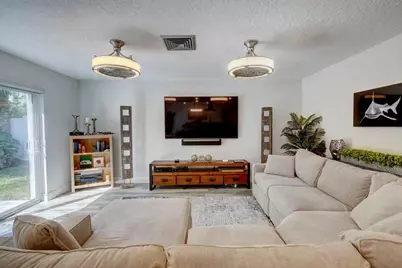 2594 Marcinski Road, Jupiter, FL 33477 - Photo 9