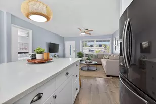 110 NE 30th St, Pompano Beach, FL 33064 - Photo 9