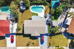 110 NE 30th St, Pompano Beach, FL 33064 - Photo 23