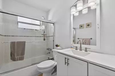 110 NE 30th Street, Pompano Beach, FL 33064 - Photo 15