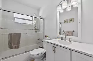 110 NE 30th St, Pompano Beach, FL 33064 - Photo 15