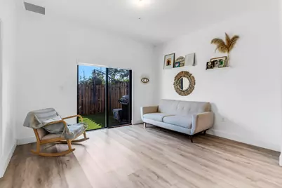 8015 NW 104th Avenue #6, Doral, FL 33178 - Photo 11