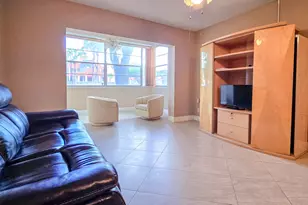 3140 Holiday Springs Blvd, Margate, FL 33063 - Photo 3