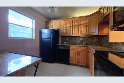 3140 Holiday Springs Boulevard #9-101, Margate, FL 33063 - Photo 5