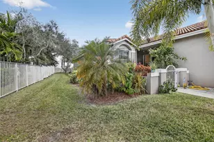 2491 Aragon Blvd, Sunrise, FL 33322 - Photo 19