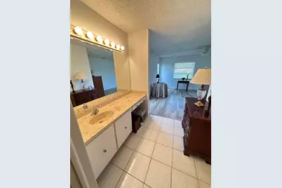 8931 Belle Aire Drive, Boca Raton, FL 33433 - Photo 27