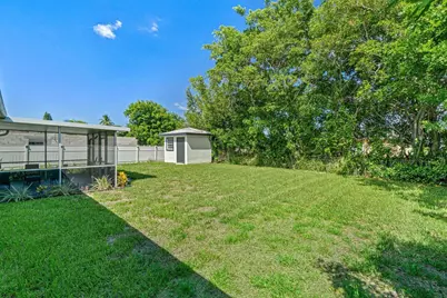 1250 SW 6th Avenue, Deerfield Beach, FL 33441 - Photo 21