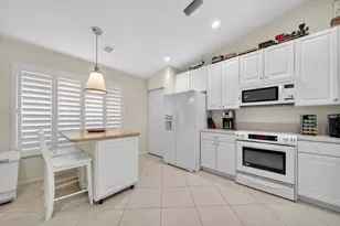 871 SE Westminster Pl, Stuart, FL 34997 - Photo 13