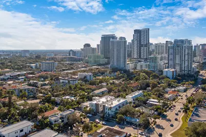 15 SE 11th Avenue, Fort Lauderdale, FL 33301 - Photo 11