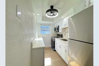 2815 NE 33rd Avenue #106, Fort Lauderdale, FL 33308 - Photo 11