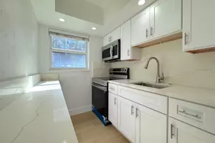 2815 NE 33rd Ave, Fort Lauderdale, FL 33308 - Photo 11
