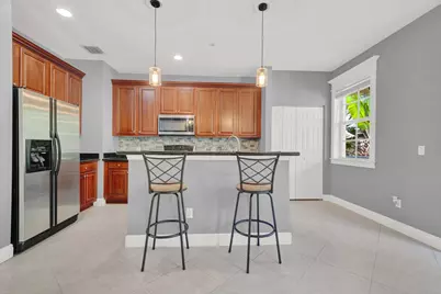 285 E Bay Cedar Circle, Jupiter, FL 33458 - Photo 15