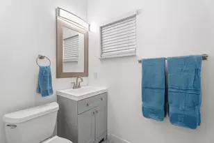 114 S Lake Dr, Lantana, FL 33462 - Photo 29