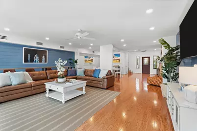 114 S Lake Drive, Lantana, FL 33462 - Photo 13