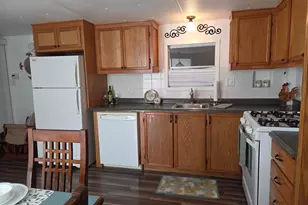 8121 SE Skylark Ave, Hobe Sound, FL 33455 - Photo 5