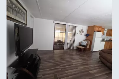 8121 SE Skylark Avenue, Hobe Sound, FL 33455 - Photo 11