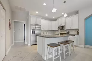 11554 SW Lake Park Dr, Port Saint Lucie, FL 34987 - Photo 17